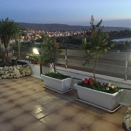 Super Attico B&B Comiso Esterno foto